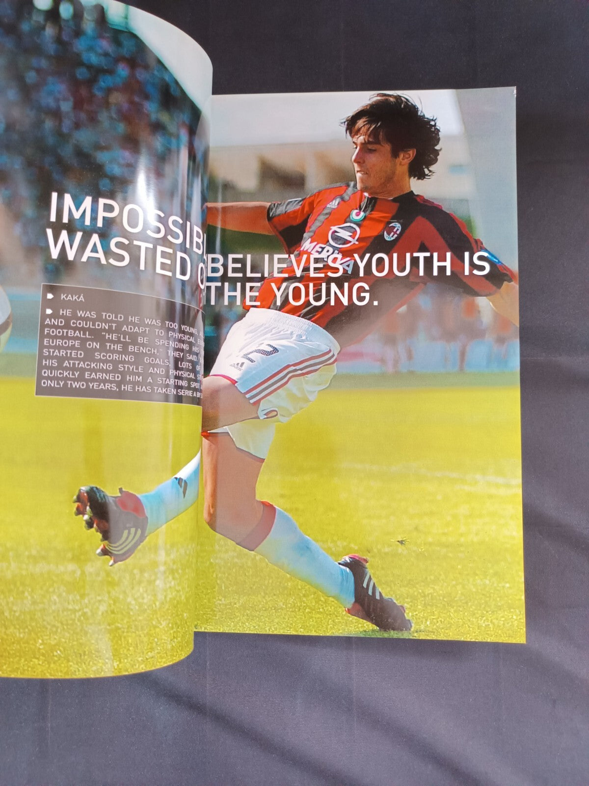 Libro fotografico Adidas Milan