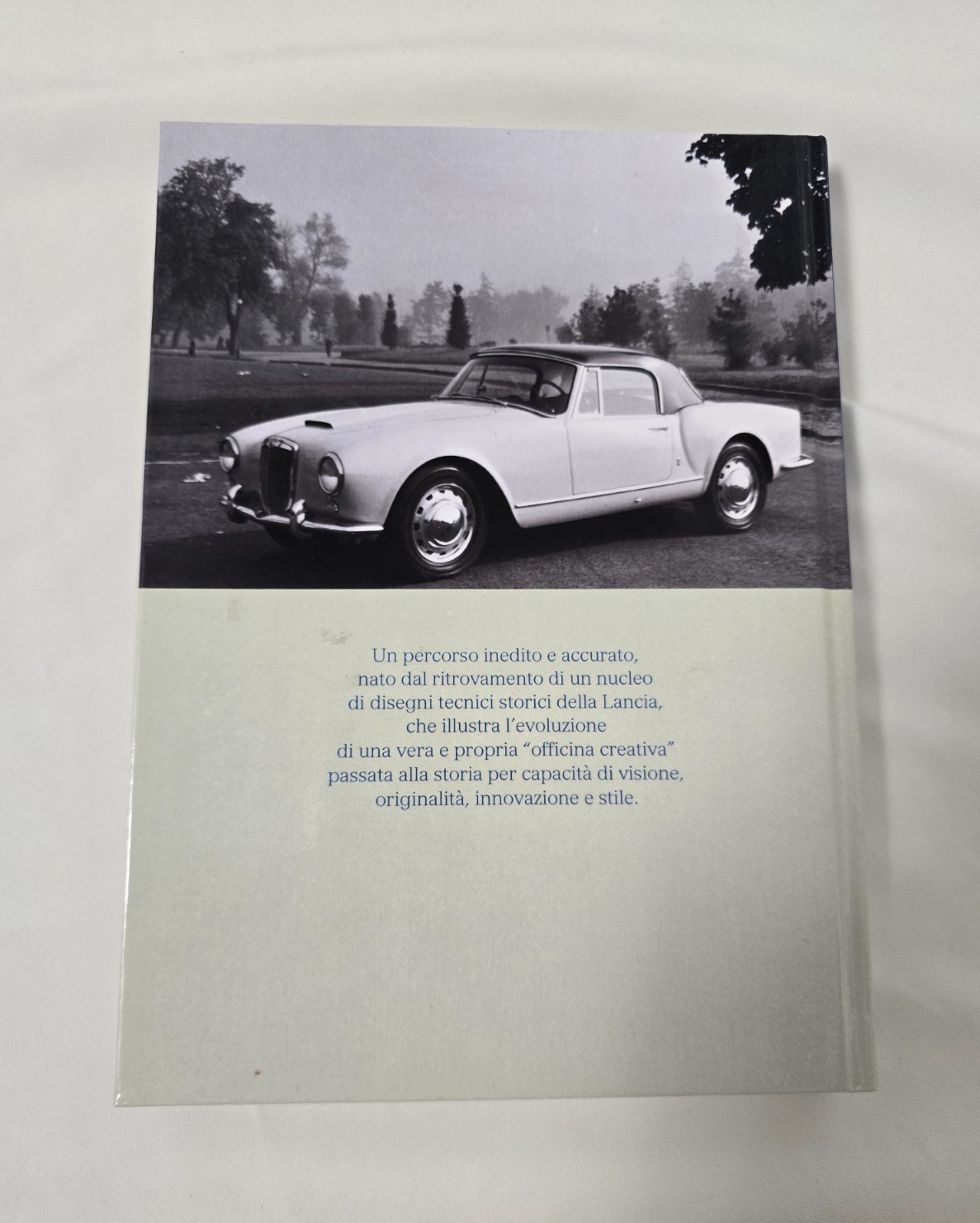libro LANCIA Lorenzo Morello Centro Storico Fiat 2014 rarita' Lambda Fulvia d24