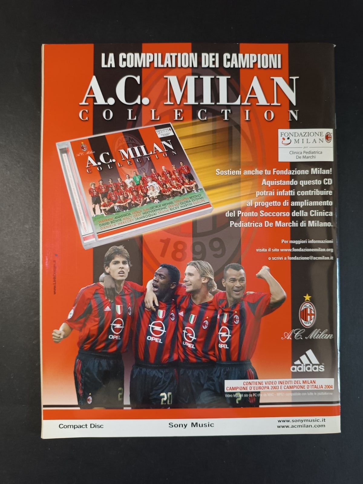 rivista FORZA MILAN - anno 2005 - n 1 Pallone d'Oro Sheva (con poster)