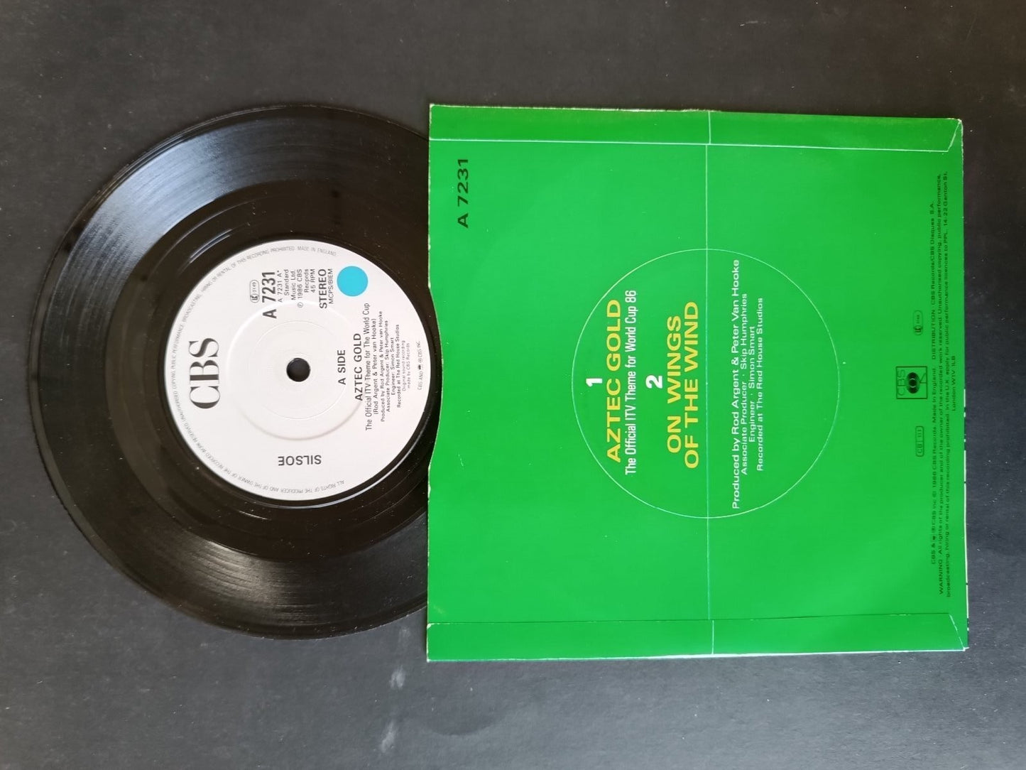 Vinile 45 giri AZTEC GOLD the official itv theme for World Cup86