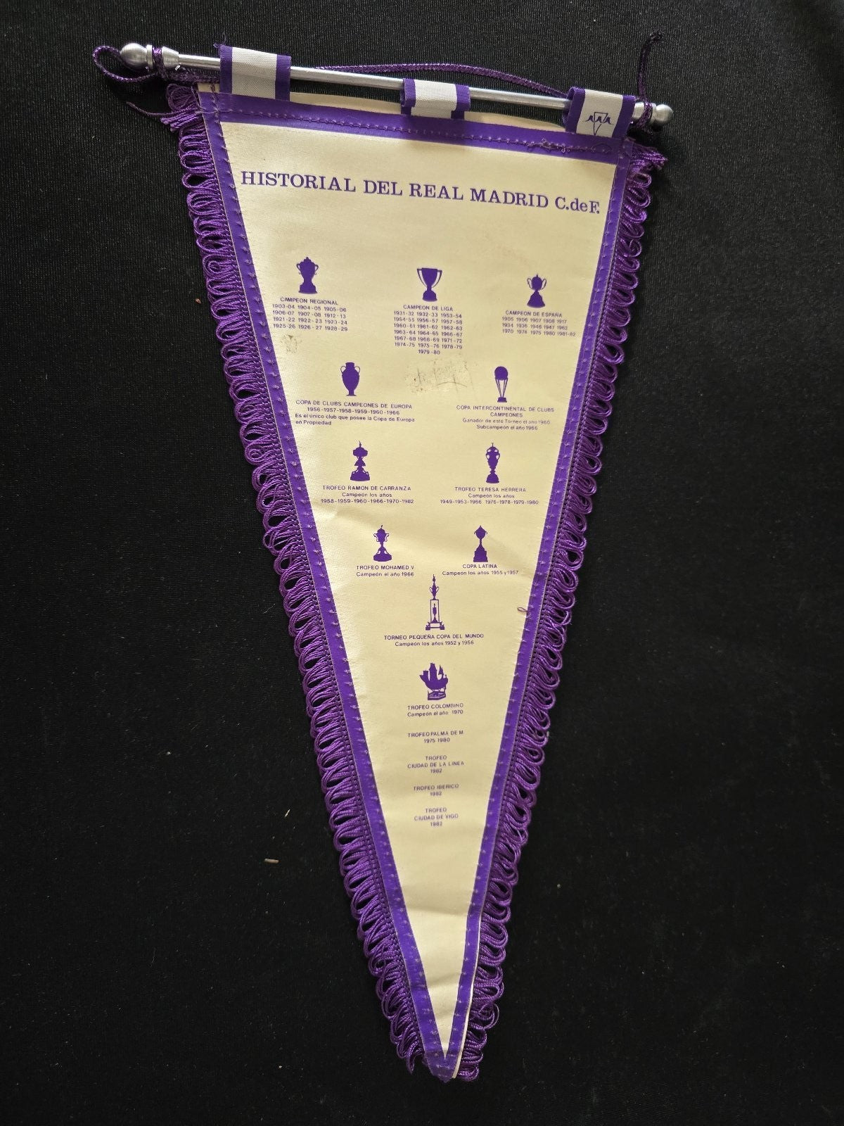 Gagliardetto pennant Banderin Real Madrid foto team anni 80/90
