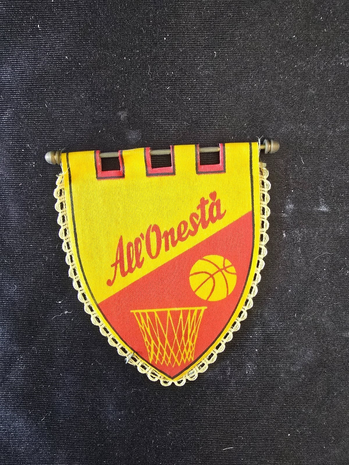 Mini Gagliardetto Pennant Basket pallacanestro All'Onesta MIlano originale