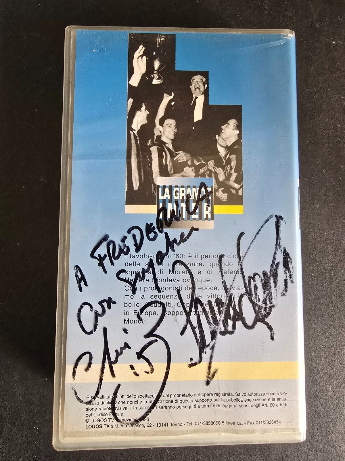 Internazionale FC VHS con dedica e autografata