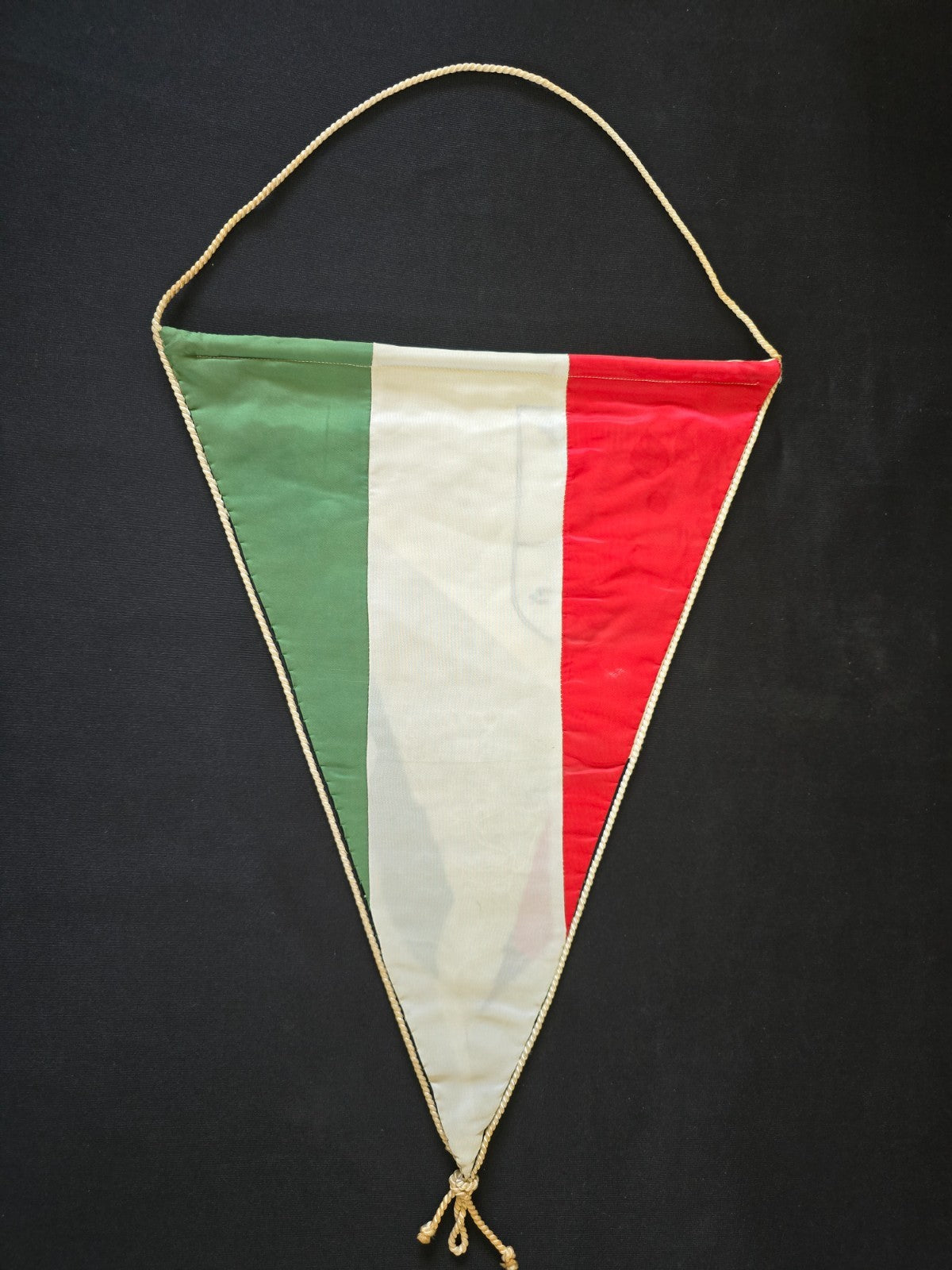 Gagliardetto ricamato Pennant VIRTUS PALLACANESTRO BOLOGNA basket 1969-70 origin