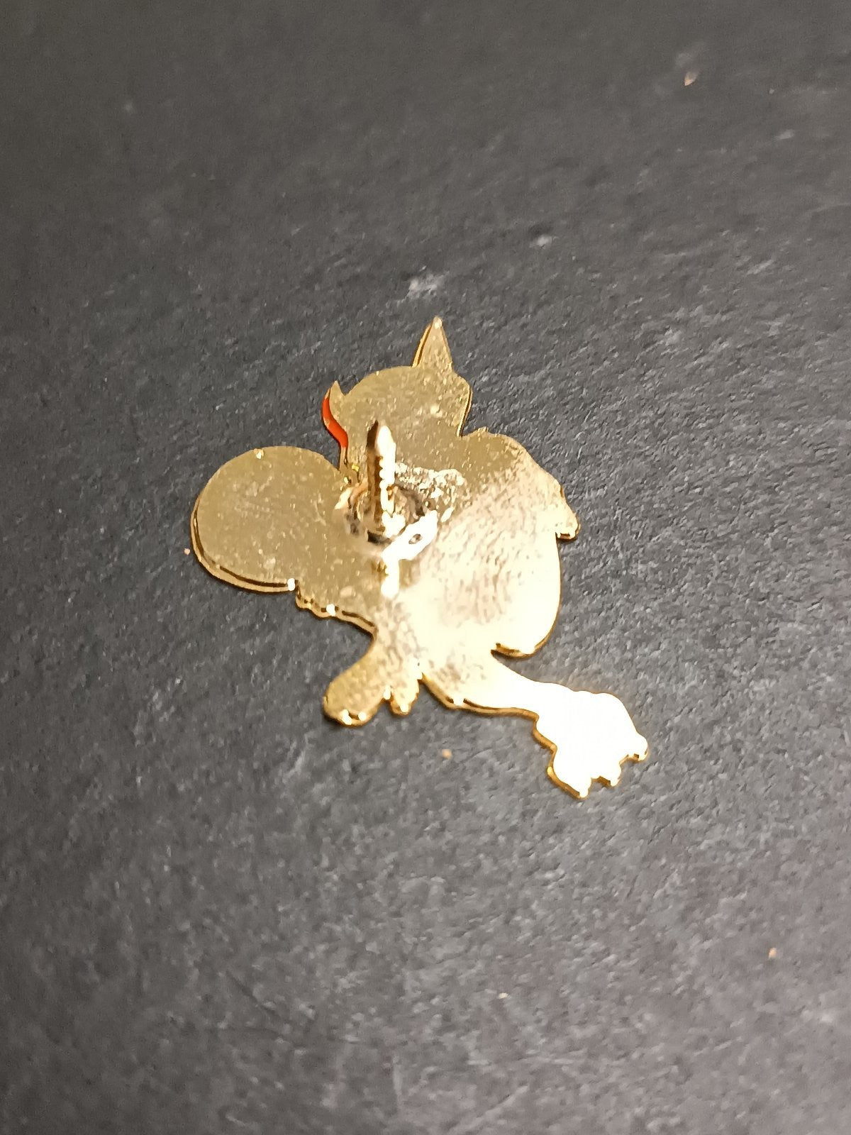 Old Pins Pin Badge Spilla A.C.Milan Diavolo rossonero senza piedino 301