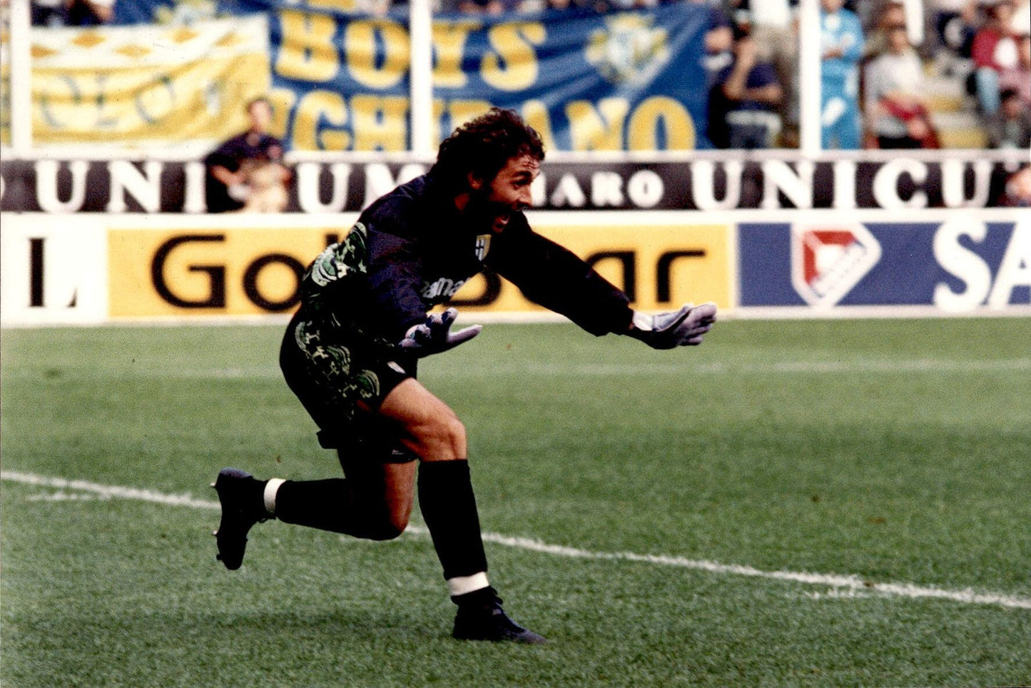 Foto fotografia d'agenzia calciatore squadra calcio Parma 23