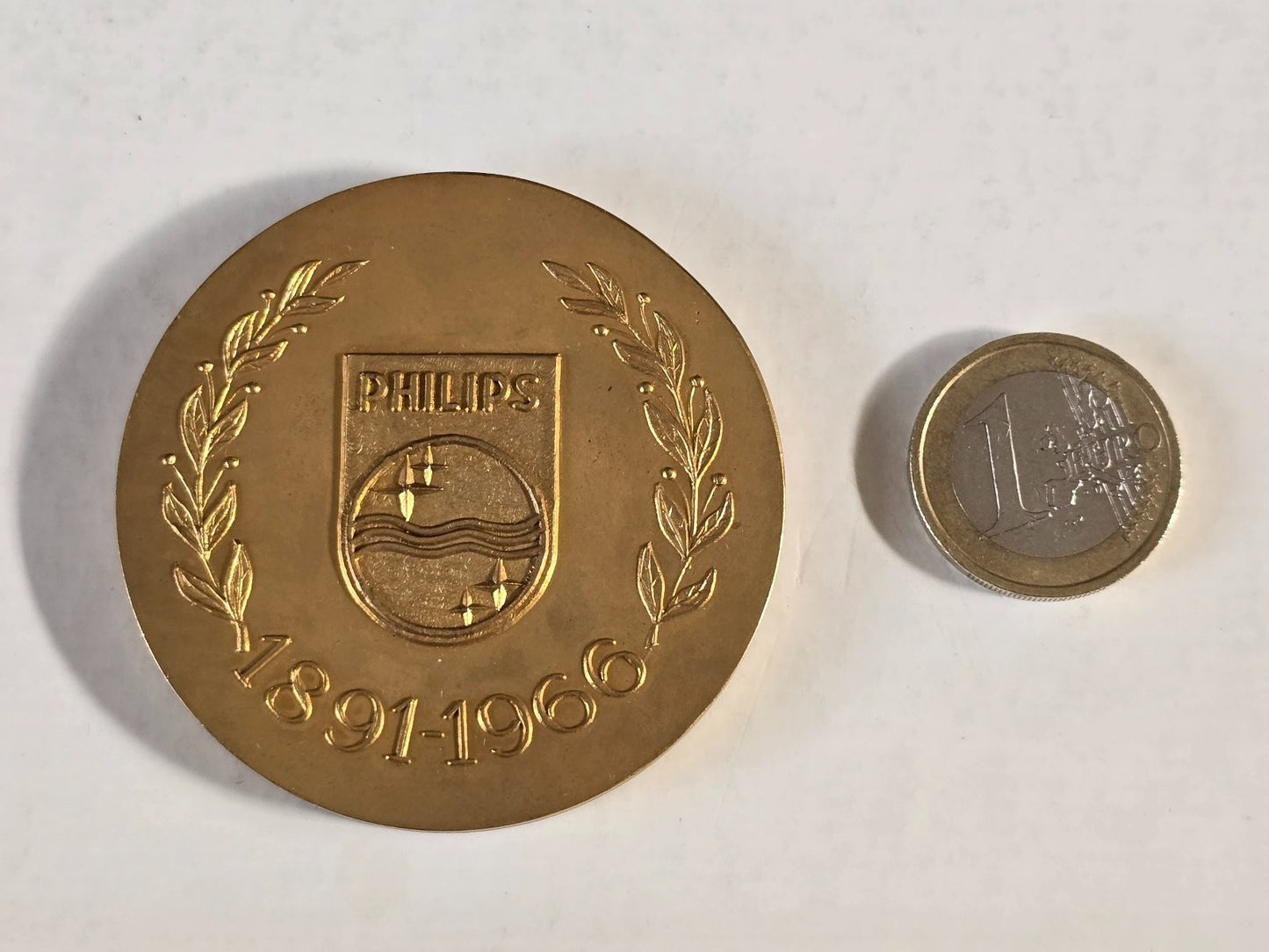 Medaglia originale Copa Latina Baloncesto 1966 partecipazione SIMMENTHAL BASKET