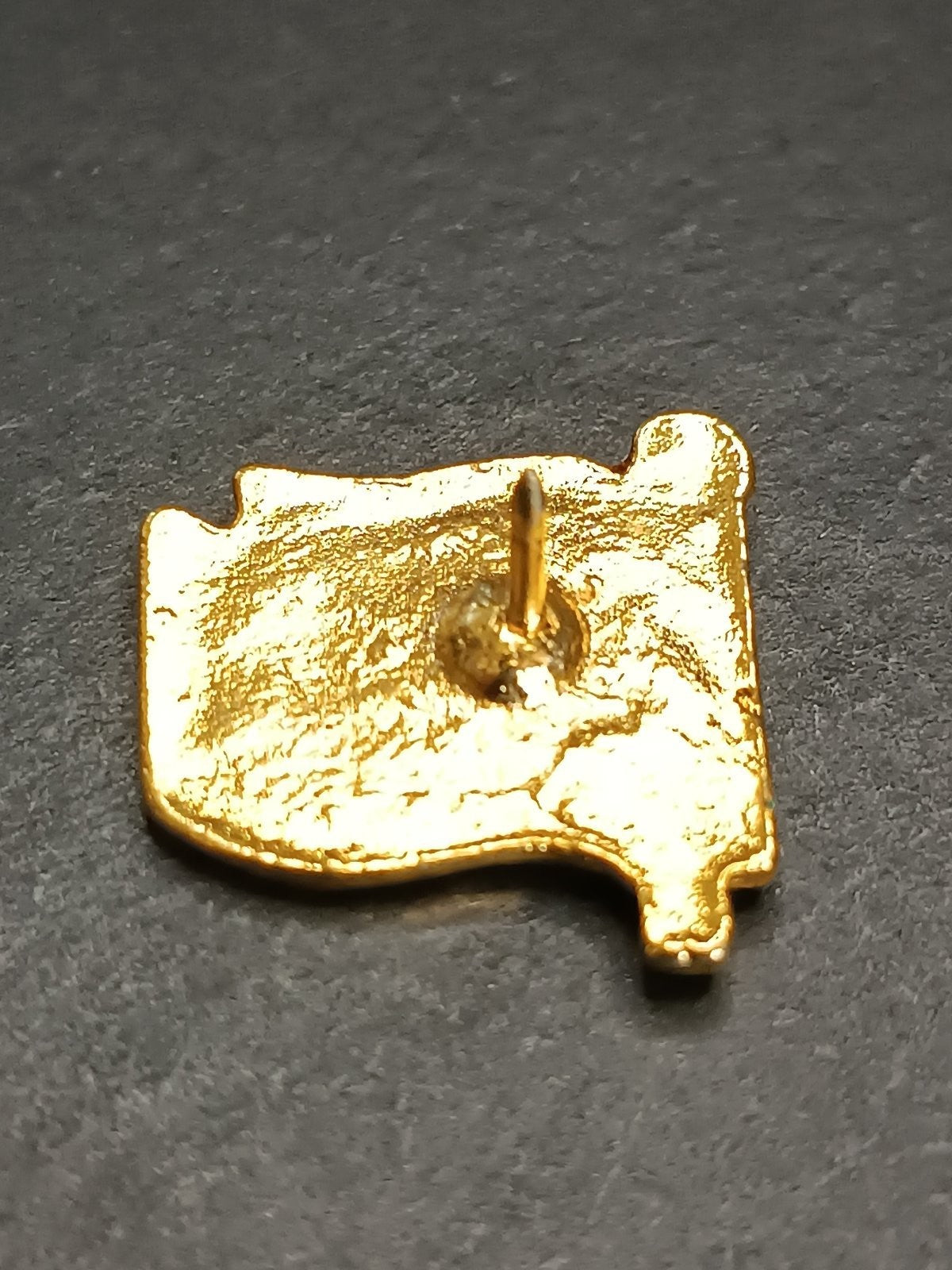 Old Pins Pin Badge Spilla A.C.Milan bandiera flag senza piedino 286