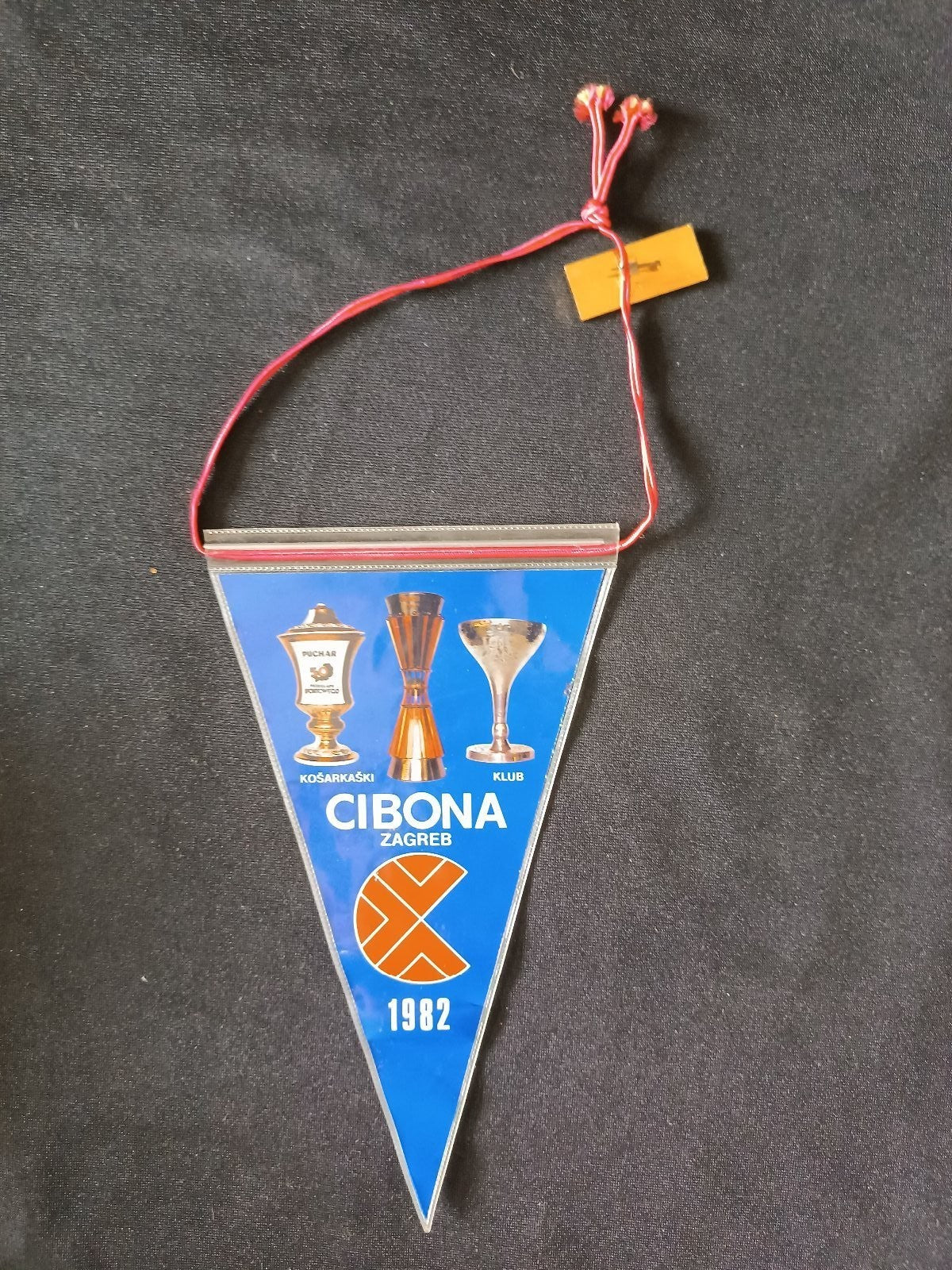 Gagliardetto Pennant KK Cibona Zagreb Jugoslavia Basket 1982