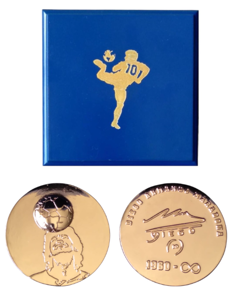 Diego Maradona Official Medal with BOX FIFA World Cup 1986 Champions in 2021