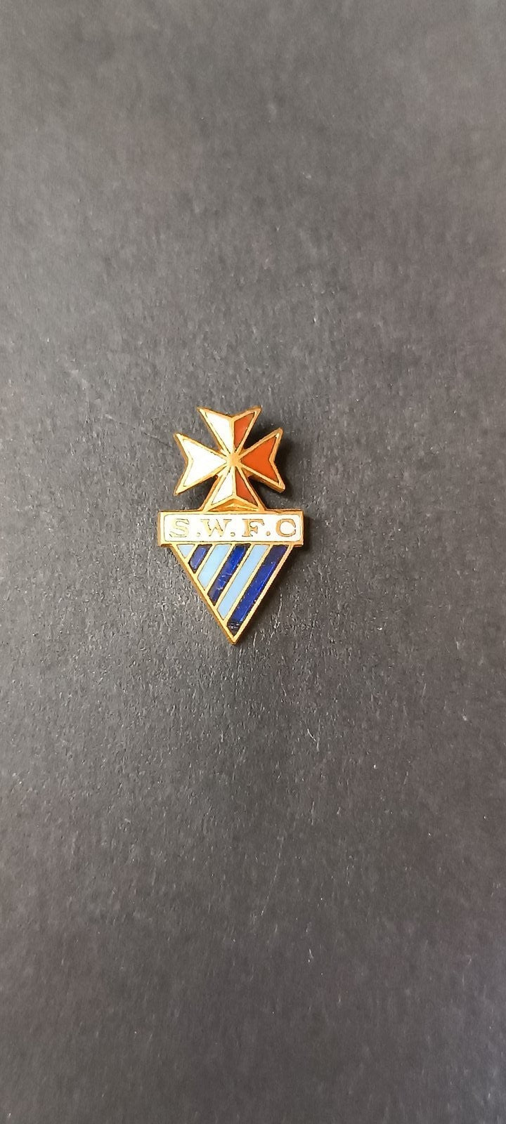 spilla badge pins Sheffield Wednesday Football Club