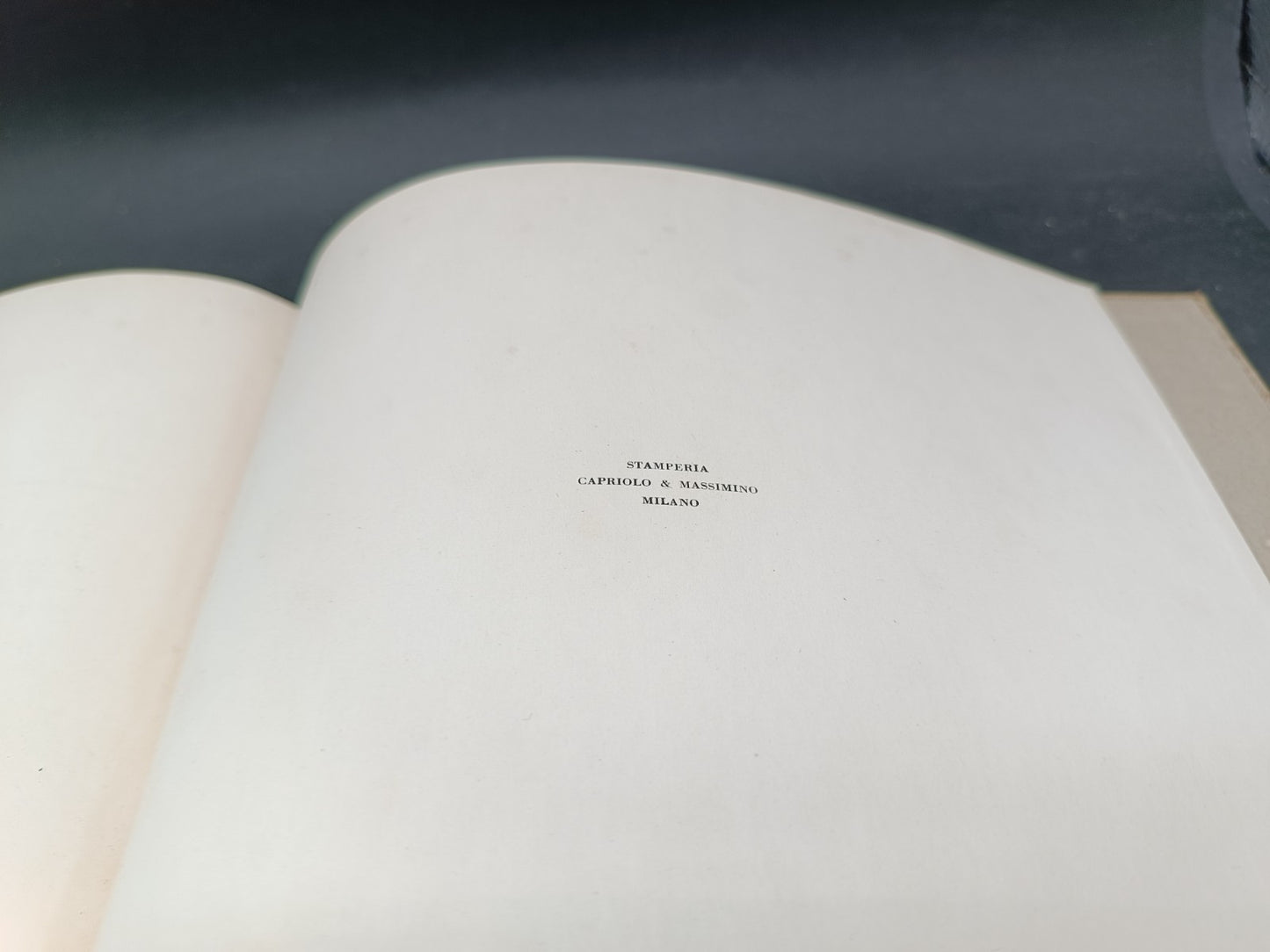 Volume illustrato Stadi Esempi, tendenze, progetti Hoepli 1934