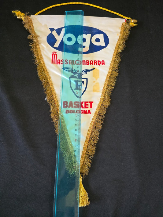 Gagliardetto Pennant YOGA MASSALOMBARDA FORTITUDO BASKET BOLOGNA originale