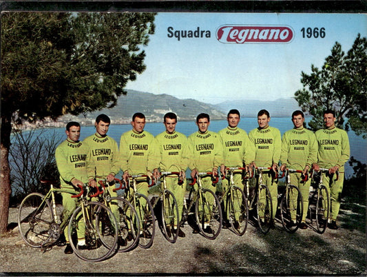 cartolina postcard ciclismo Squadra Legnano 1966