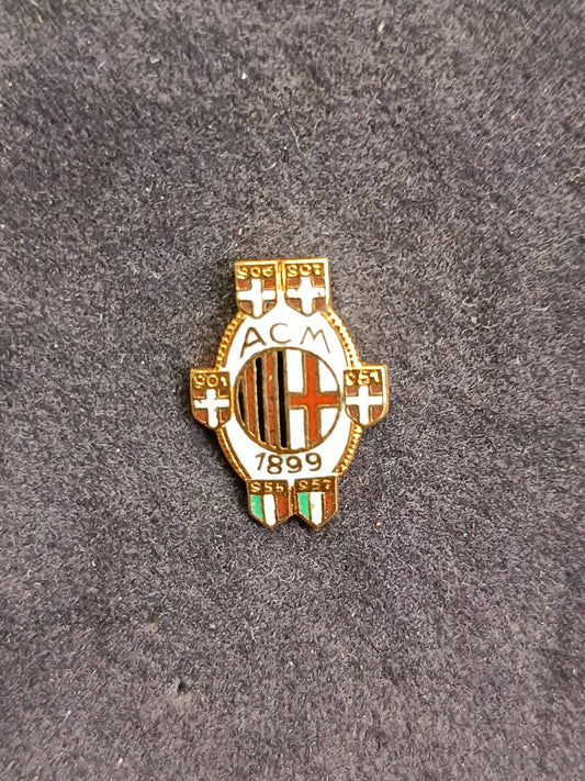 Old Pins Pin Badge Spilla A.C.Milan  6 scudetti senza piedino 242