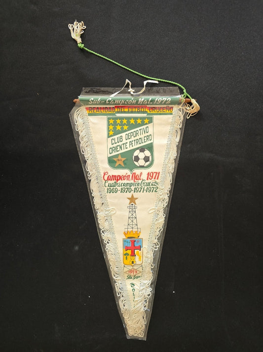 old Gagliardetto pennant banderin Club Deportivo Oriente Petrolero Bolivia '70