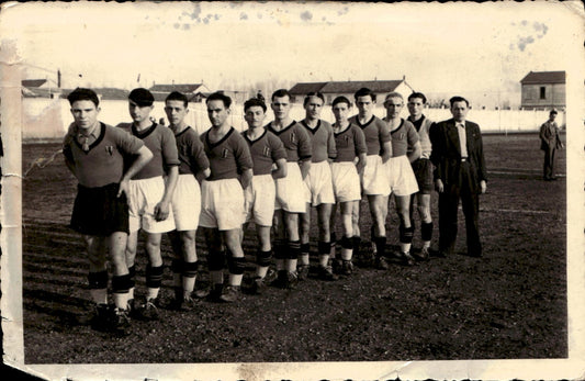 Fotografia formazione squadra calcistica Fanfulla 1949