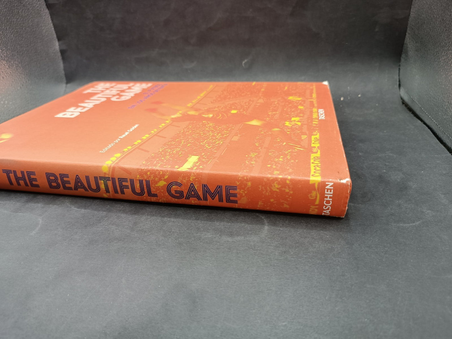 Libro The Beatiful Game el Futbol en los anos setenta Taschen
