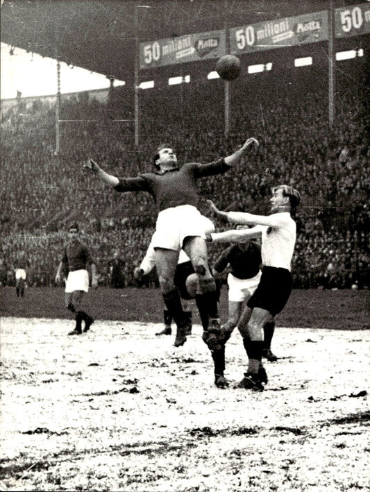 Foto Mazzola 1946 Italia Austria azione