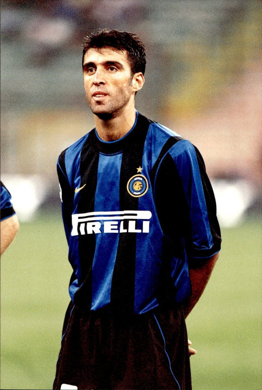 fotografia originale Inter Hakan Sukur in campo