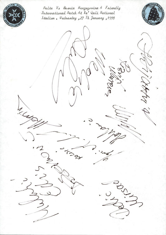 foglio con autografi orginali Malta vs Bosnia Herzeg. 1999