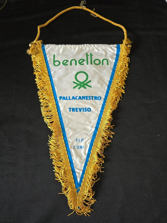 Gagliardetto Pennant  Benetton basket Treviso 1983-84t FIP CONI originale