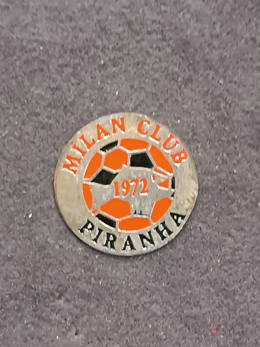 Old Pins Pin Badge Spilla A.C.Milan Club Piranha 1972 no fermapiedino 392