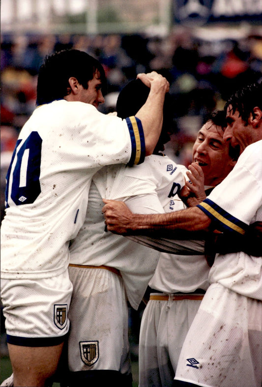 Foto fotografia d'agenzia calciatore squadra calcio Parma 18