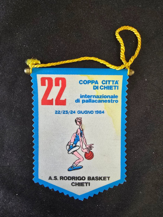 Gagliardetto Coppa Citta' di Chieti 1984 Pallacanestro A.S. Rodrigo Basket