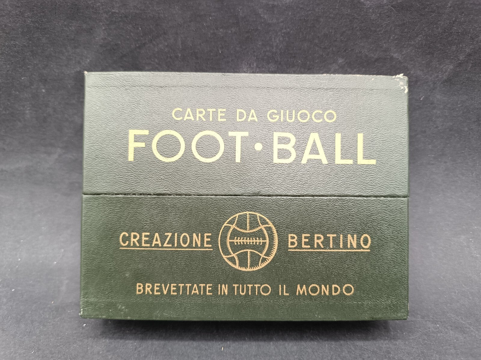 Mazzo carte da gioco Creazione Bertino Football confezione verde