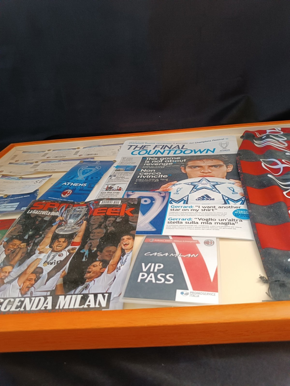 quadro con oggettistica MILAN Milan San Siro Stadio 70x100 cm Arisi
