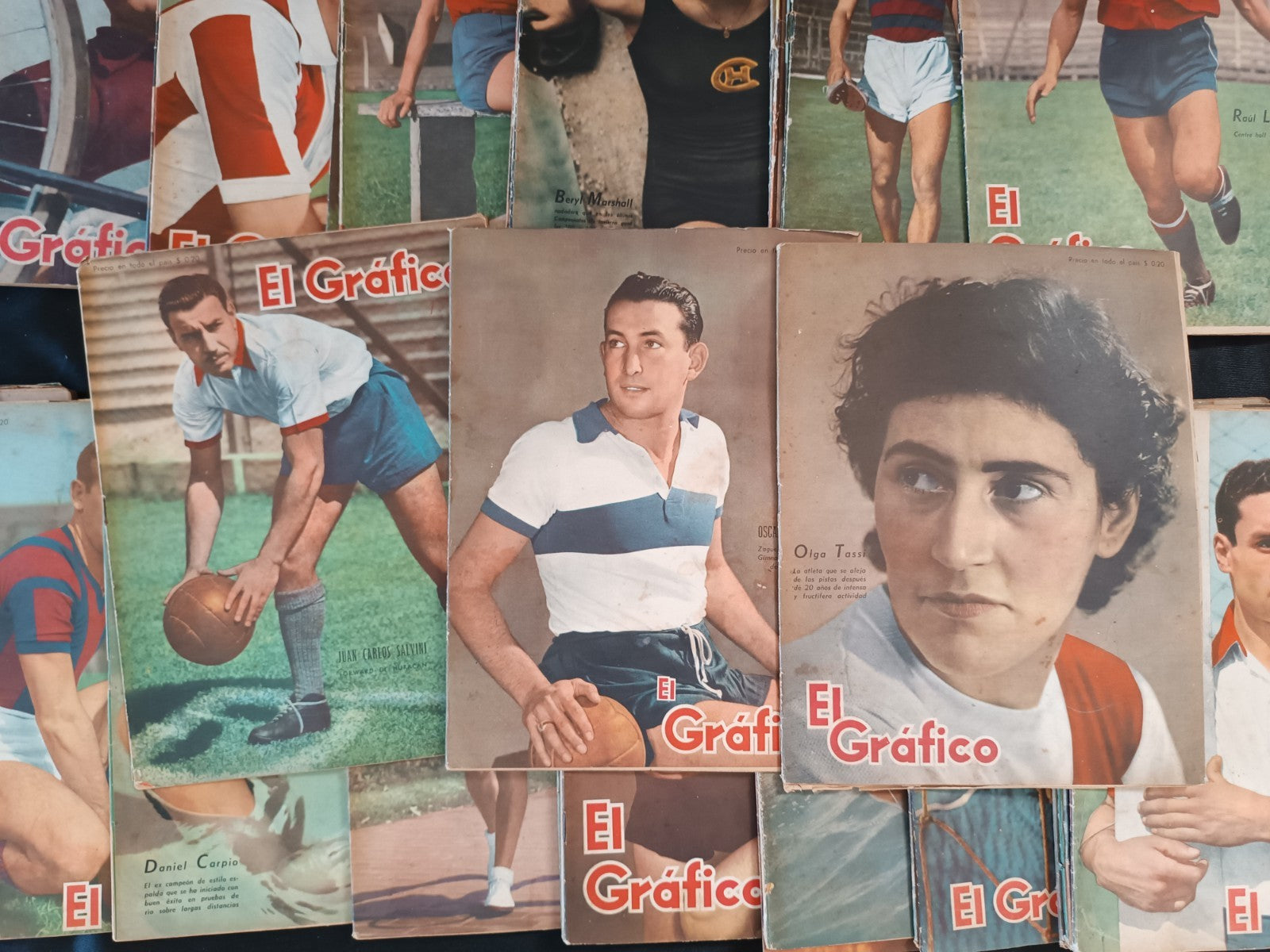 50 riviste annata 1945 El Grafico