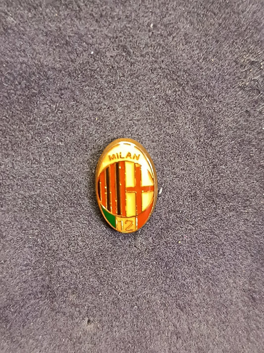 old pins Pin Badge Spilla A.C.Milan ovale 12 scudetti senza piedino 238