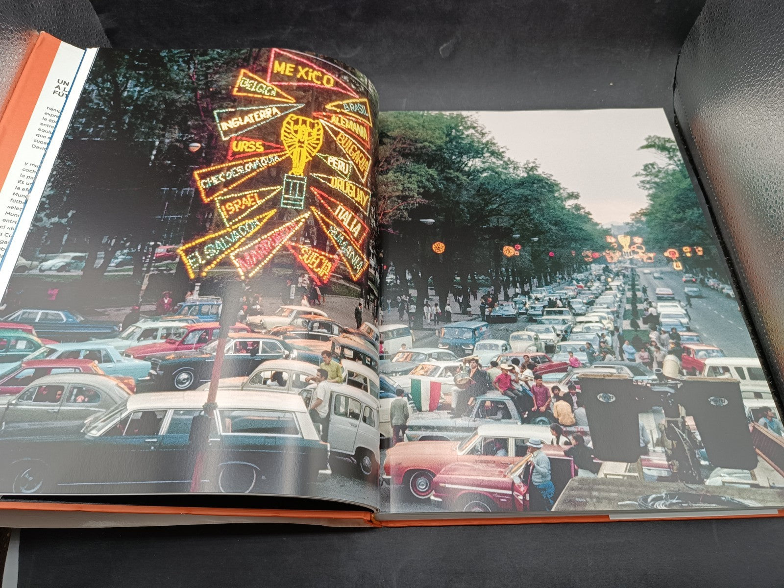 Libro The Beatiful Game el Futbol en los anos setenta Taschen