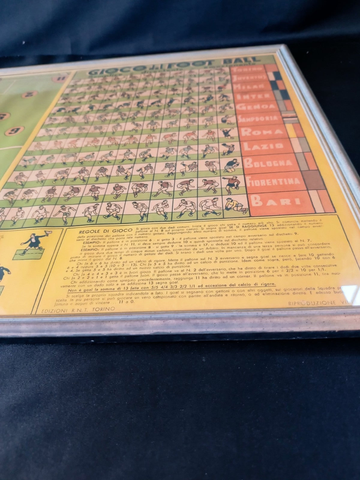 quadro con gioco cartaceo GIOCO del  FOOT BALL 75x60 cm circa