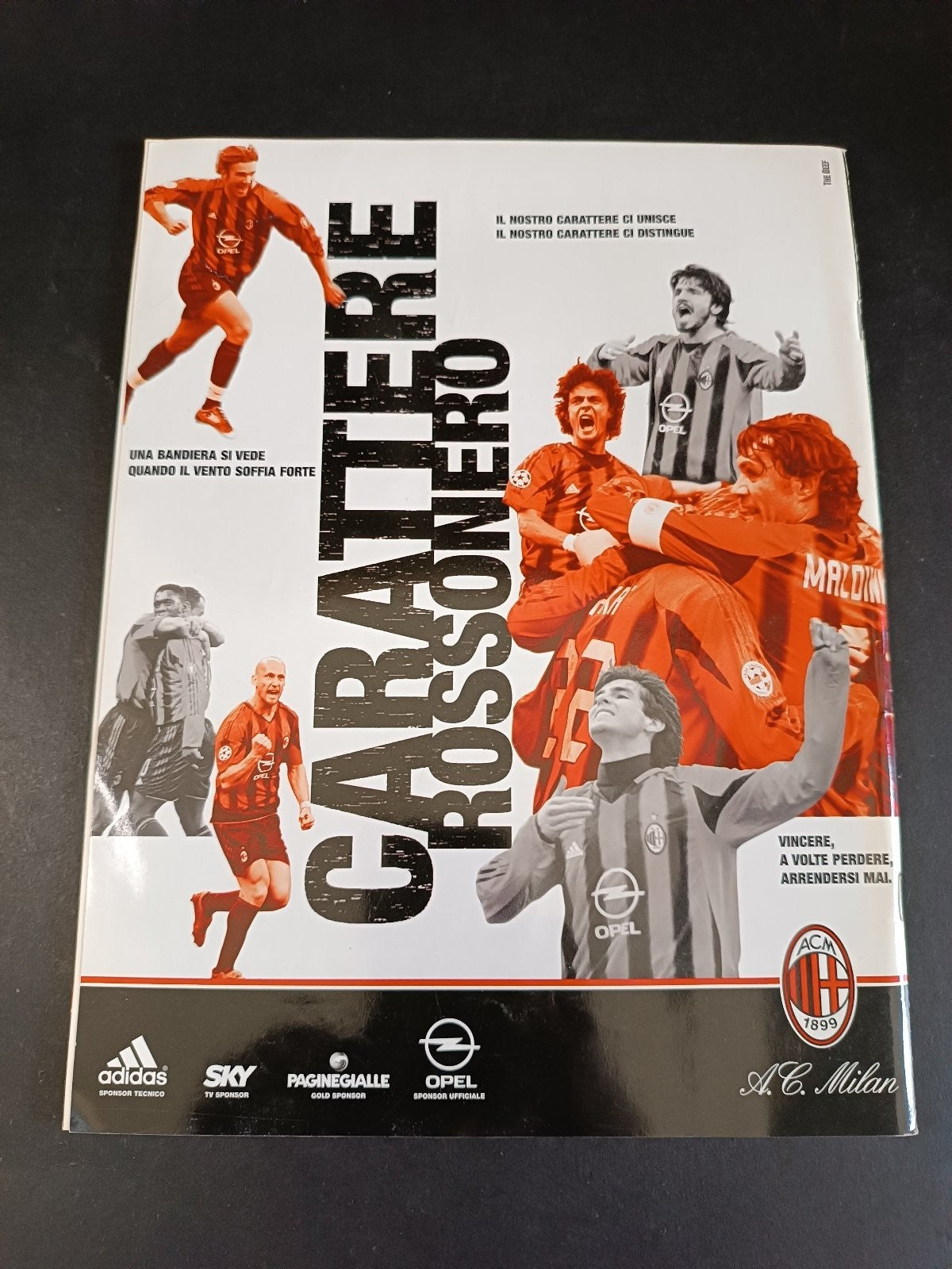 rivista FORZA MILAN - anno 2005 - n 9 Maldini (con poster)