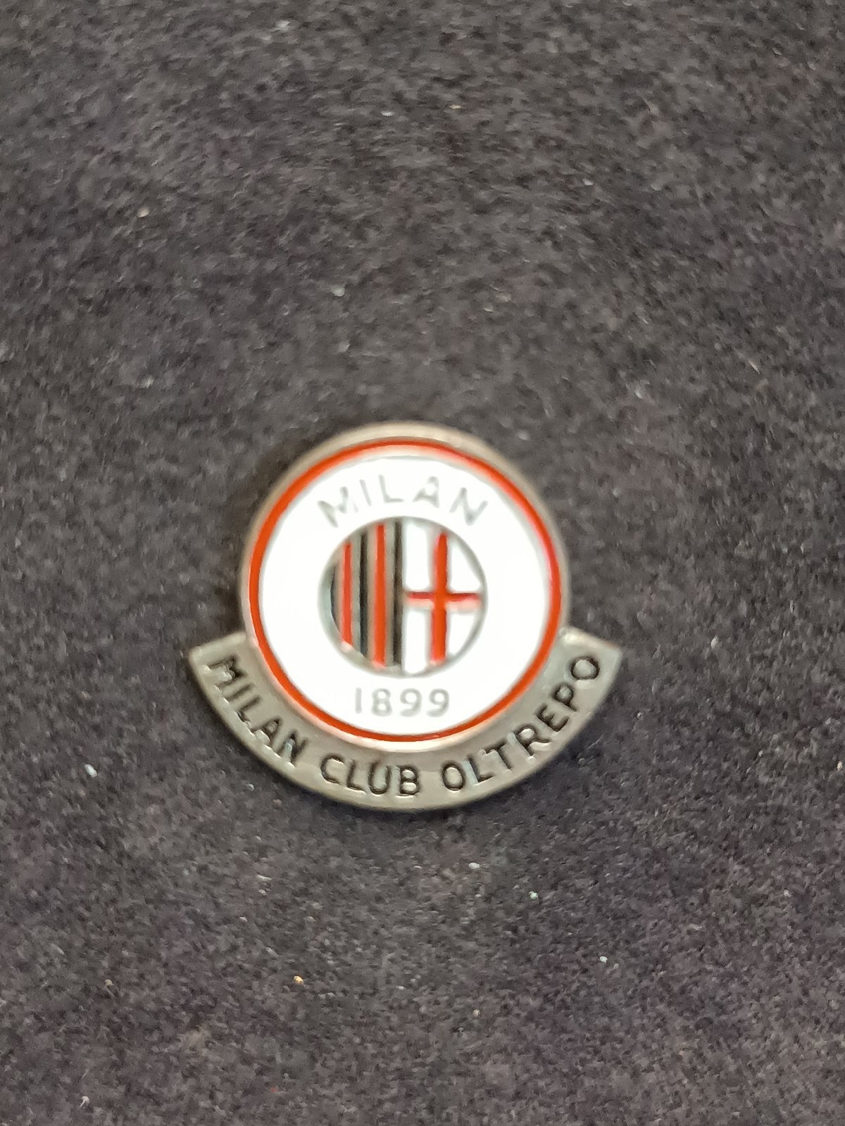 Old Pins Pin Badge Spilla A.C.Milan Club Oltrepo senza ferma piedino 398