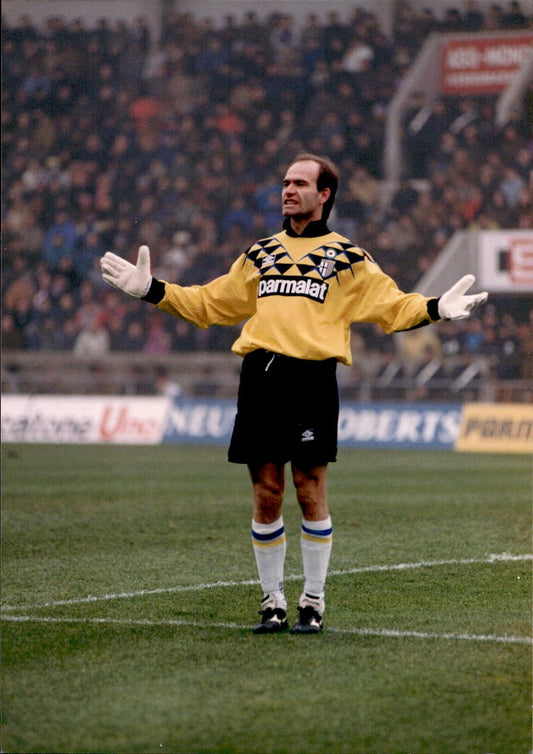 Foto fotografia d'agenzia calciatore squadra calcio Parma 16