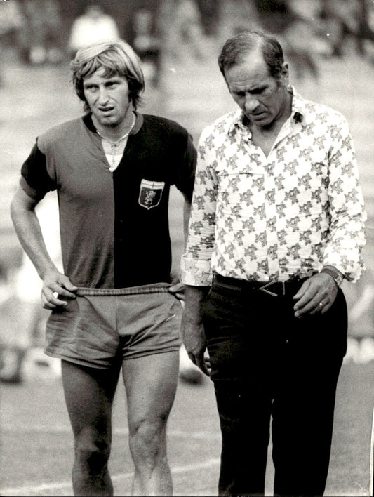 Foto fotografia d'agenzia calciatore squadra calcio Genoa Corradi e Silvestri
