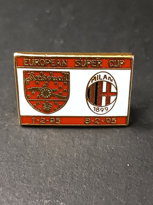 Old Pins Pin Badge Spilla A.C.Milan Arsenal Milan 1995 super cup  a spilla 488