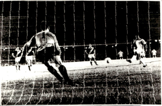 Foto fotografia d'agenzia calcio calciatore Pel�