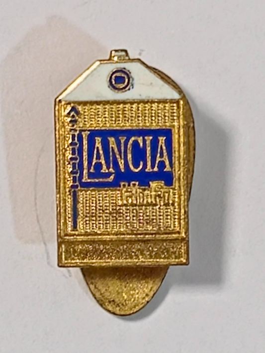 spilla pins da giacca Lancia Club Hi Fi originale  Marchio S. Johnson Milano