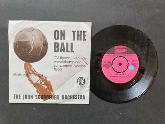 Vinile 45 giri ON THE BALL