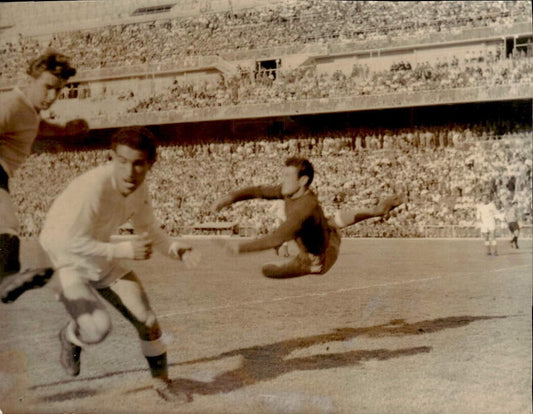 Foto fotografia d'agenzia calcio calciatore Sudamericano 8