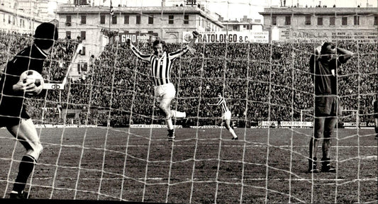 Foto fotografia d'agenzia calciatore squadra calcio Genoa 1