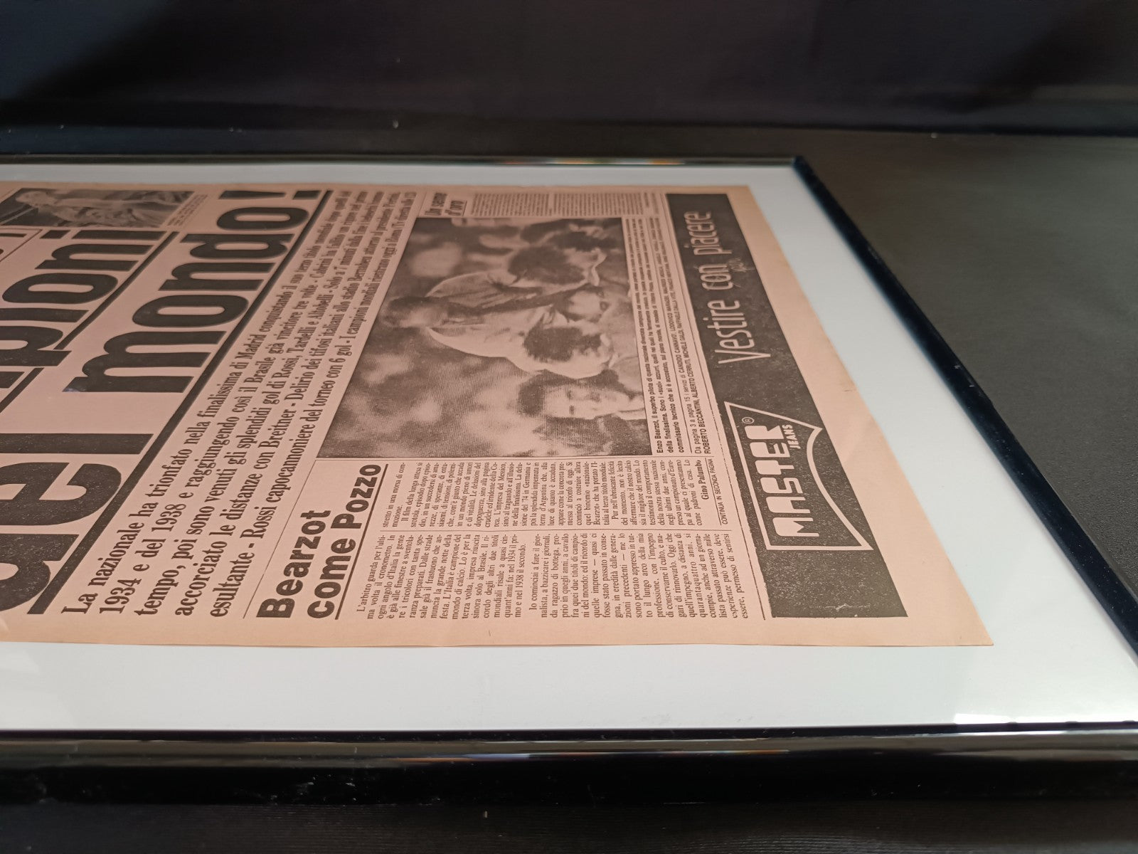 quadro con pagina  GAZZETTA dello SPORT ORIGINALE 50x70 cm circa