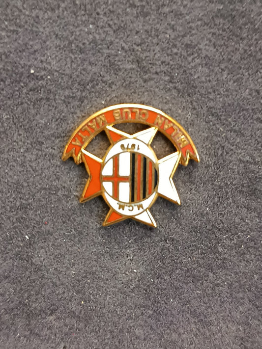 Old Pins Pin Badge Spilla A.C.Milan Club Malta senza ferma piedino 397