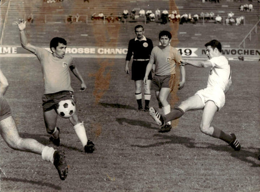 Foto fotografia d'agenzia partita calcio Cile-Per� 2