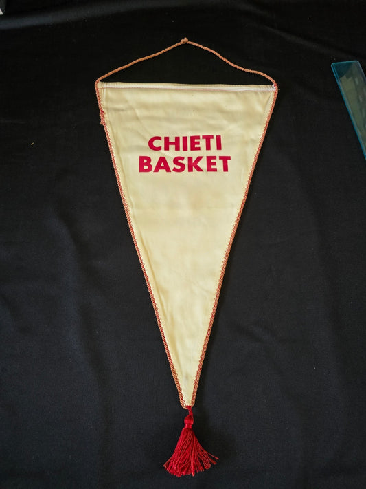 Gagliardetto Pennant IN PANNO CHIETI BASKET ANNI 70 originale