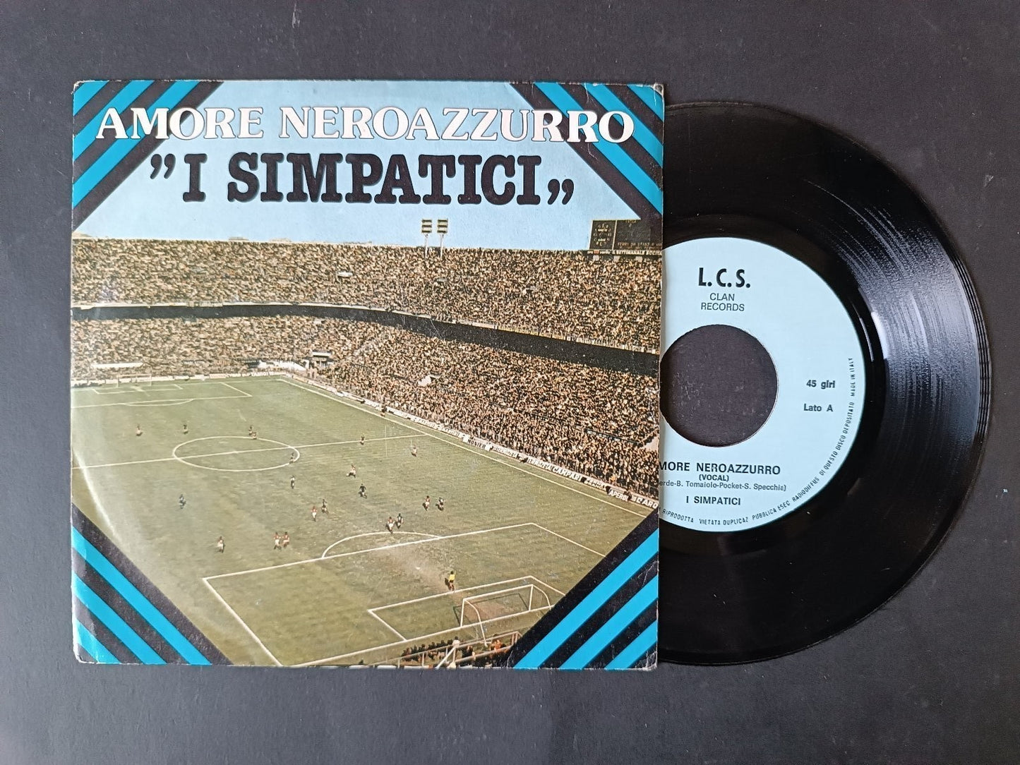 Vinile 45 giri AMORE NEROAZZURRO (INSTRUMENTAL) I SIMPATICI